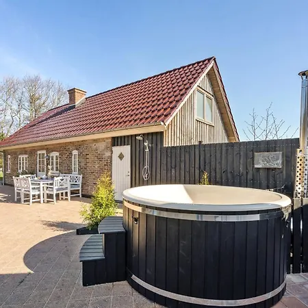 Malene - 700m To The Fjord By Interhome